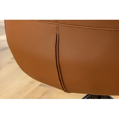 Invicta Krzesło SIGNATURE tapicerowane obrotowe 360° karmelowy brąz skóra 64 x 86 x 64cm / 47470